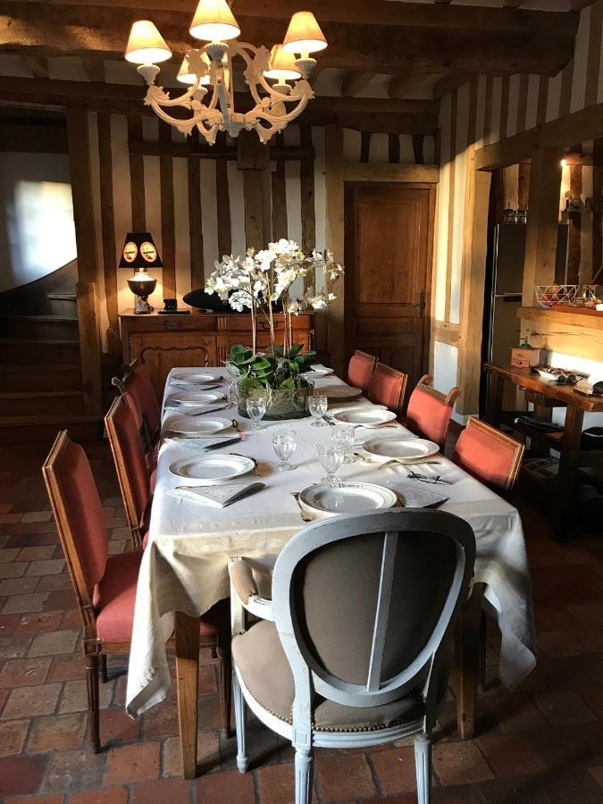 Maison Normande De Caractere A Colombages Saint-Hymer Eksteriør billede