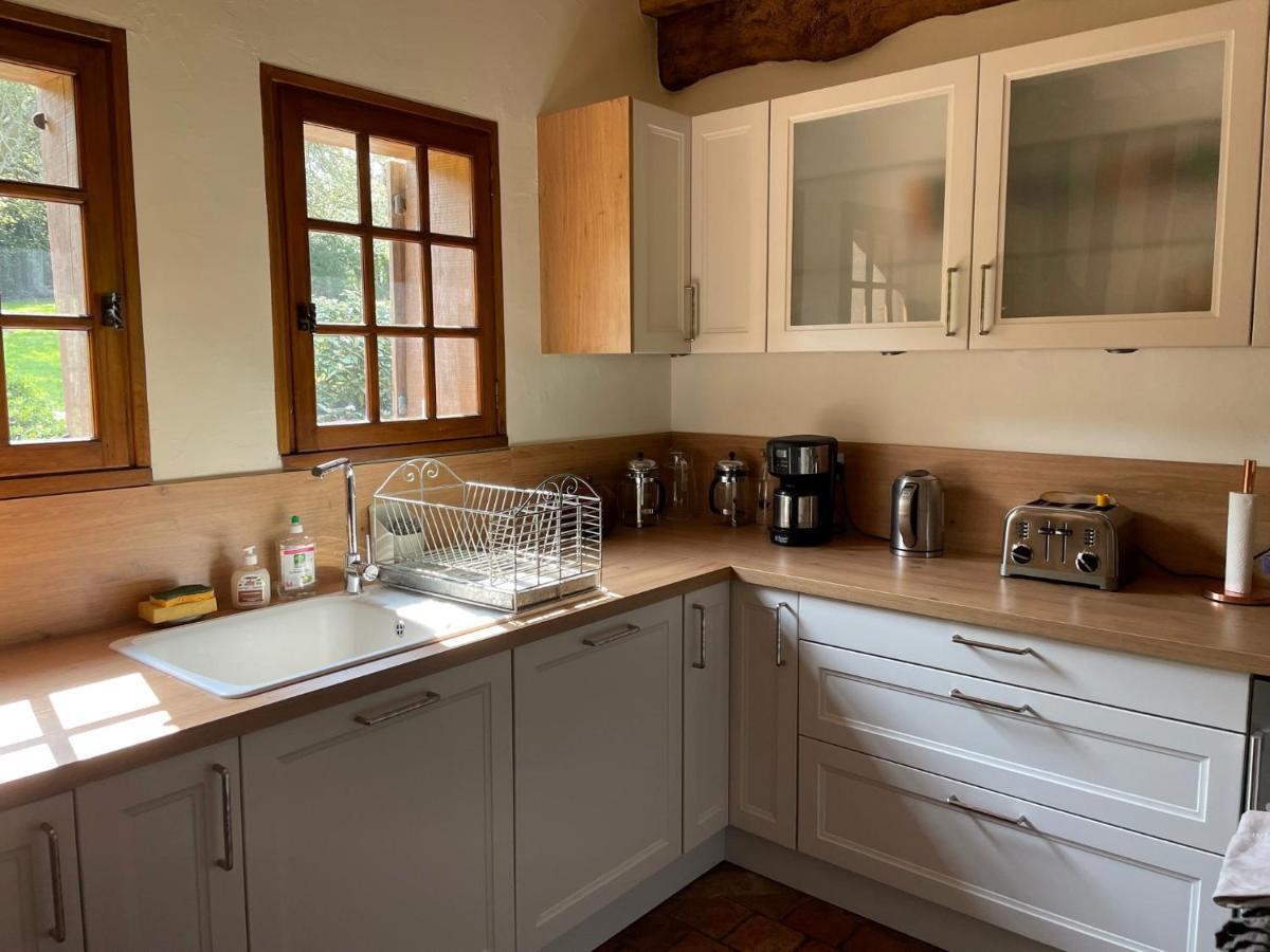 Maison Normande De Caractere A Colombages Saint-Hymer Eksteriør billede