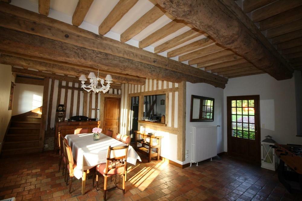 Maison Normande De Caractere A Colombages Saint-Hymer Eksteriør billede